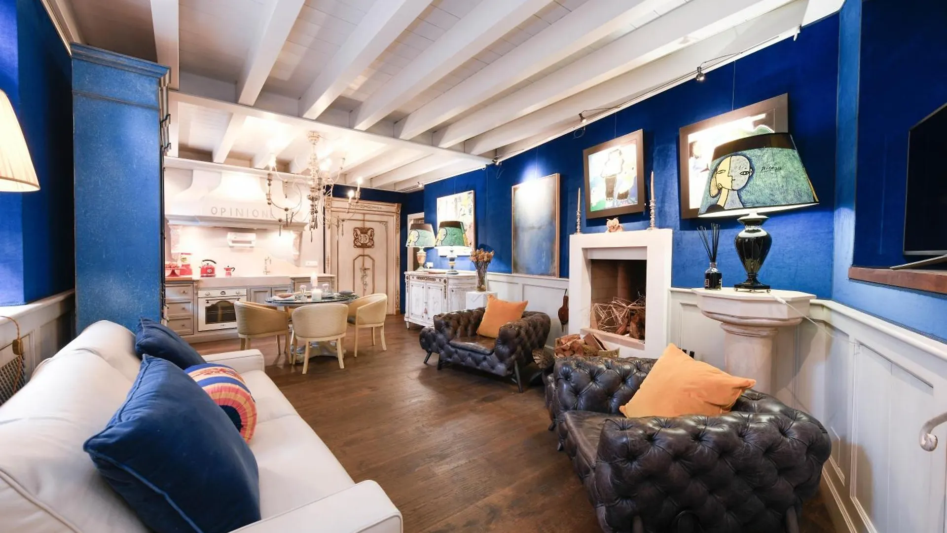 Castello Luxury Apartments - Dama Desenzano del Garda İtalya