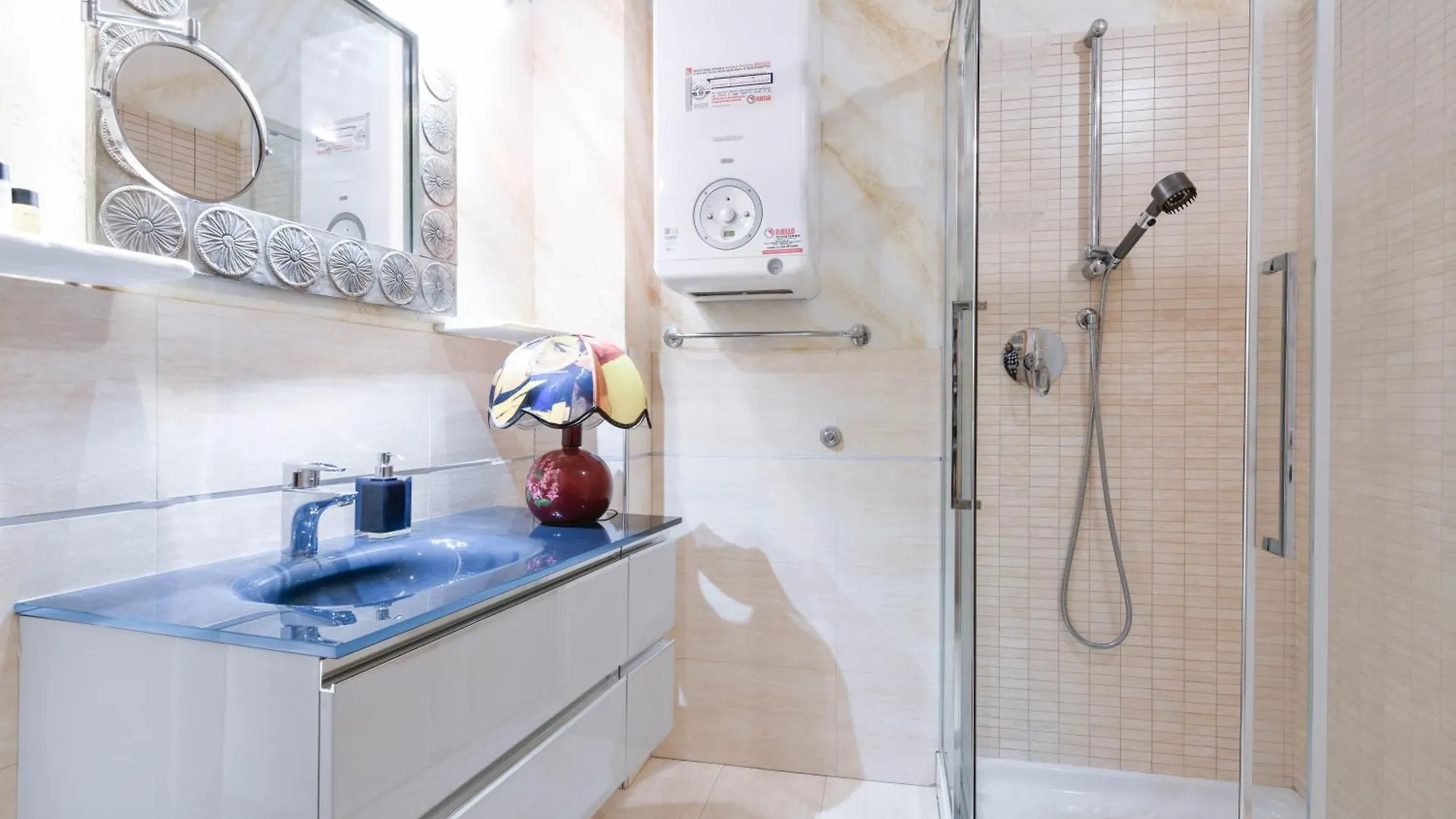 Castello Luxury Apartments - Dama Desenzano del Garda