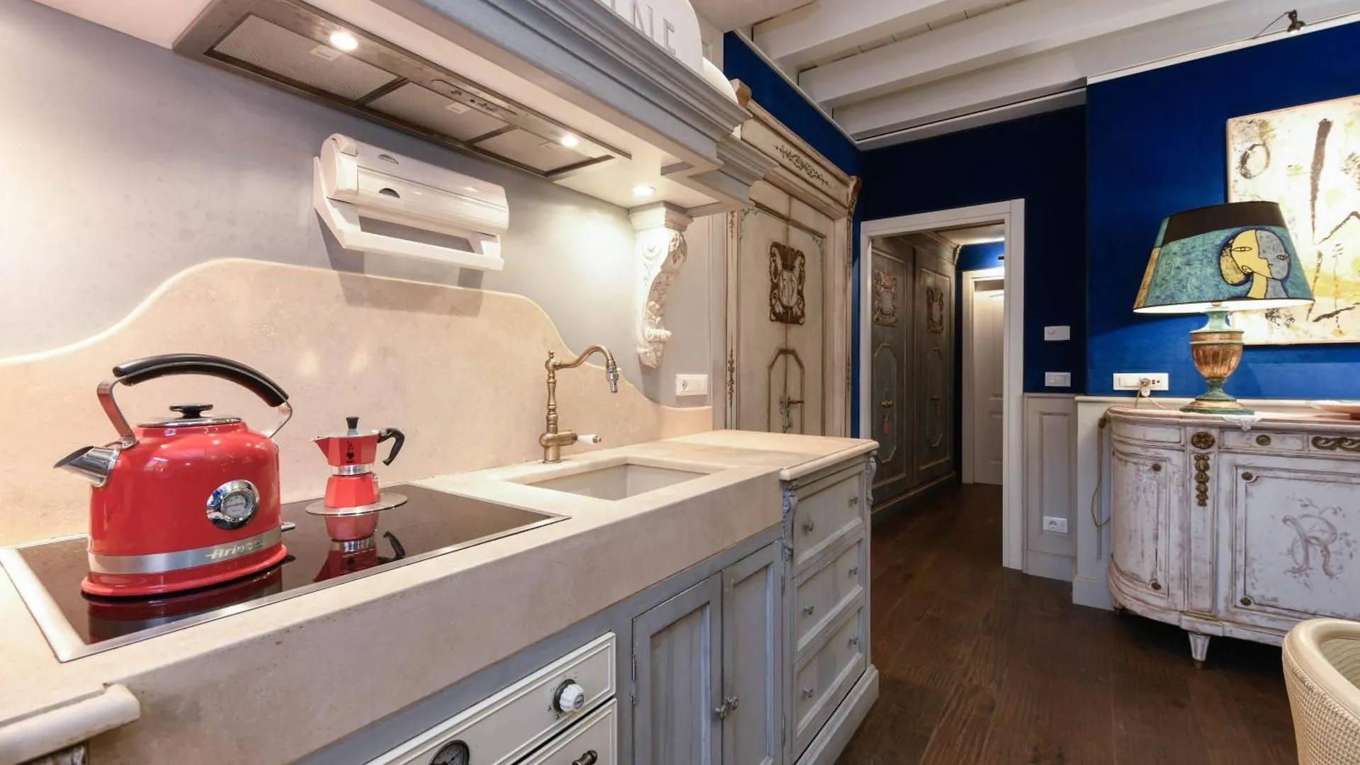 Castello Luxury Apartments - Dama Desenzano del Garda